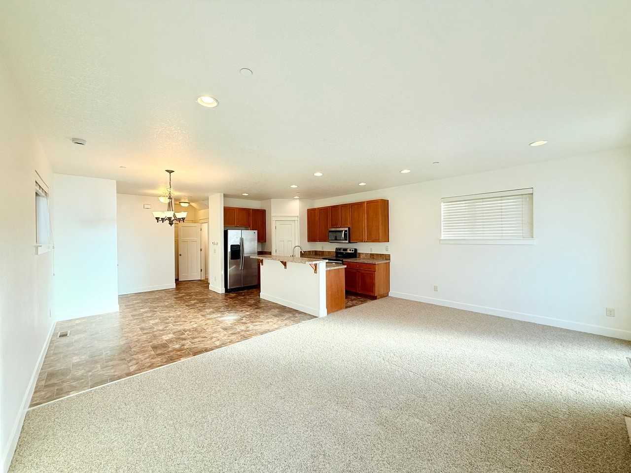 3344 Nw 47th Dr - Photo 2 of 26