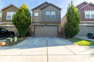 2621 Ne 131st Ave - Photo 1 of 1