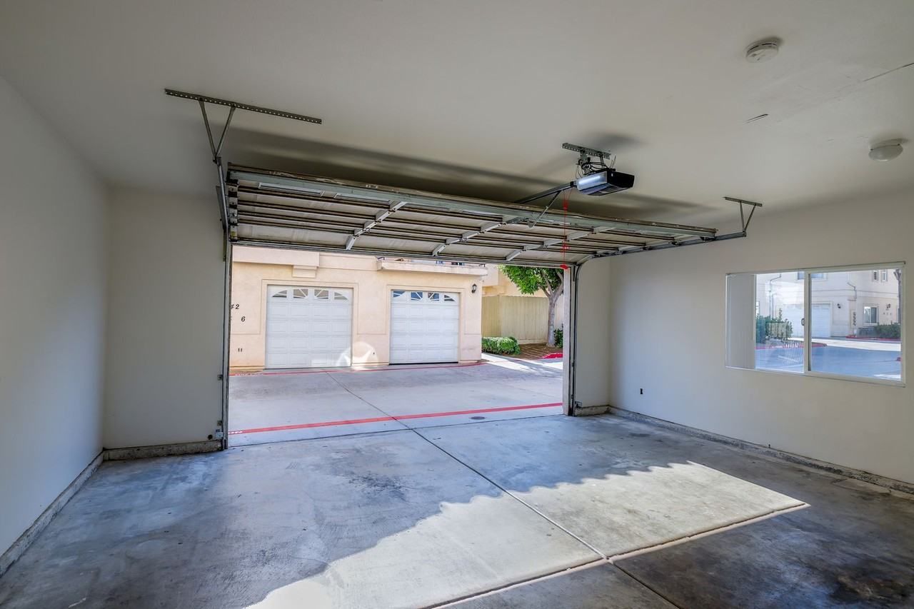 242 Kennedy St #7 - Photo 5 of 21