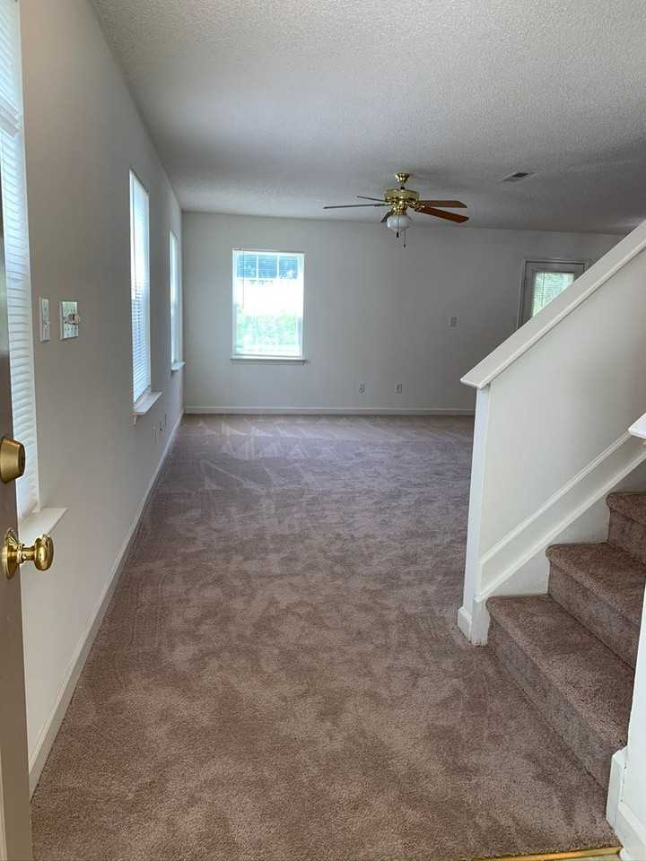 123 Clusters Cir - Photo 2 of 20