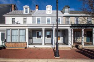 featured image of 123 E Main St