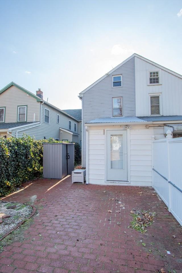 123 E Main St - Photo 4 of 29