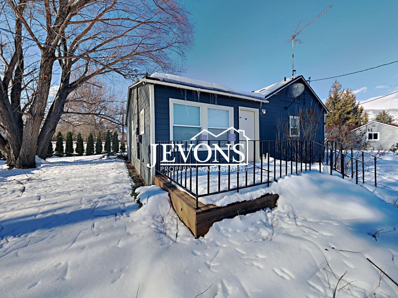 10061 S Naches Rd - Photo 4 of 50