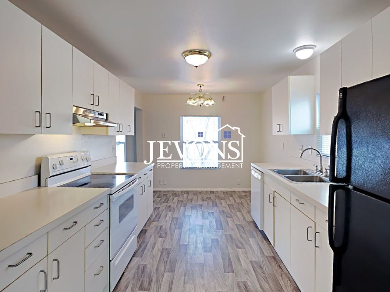 10061 S Naches Rd - Photo 5 of 50