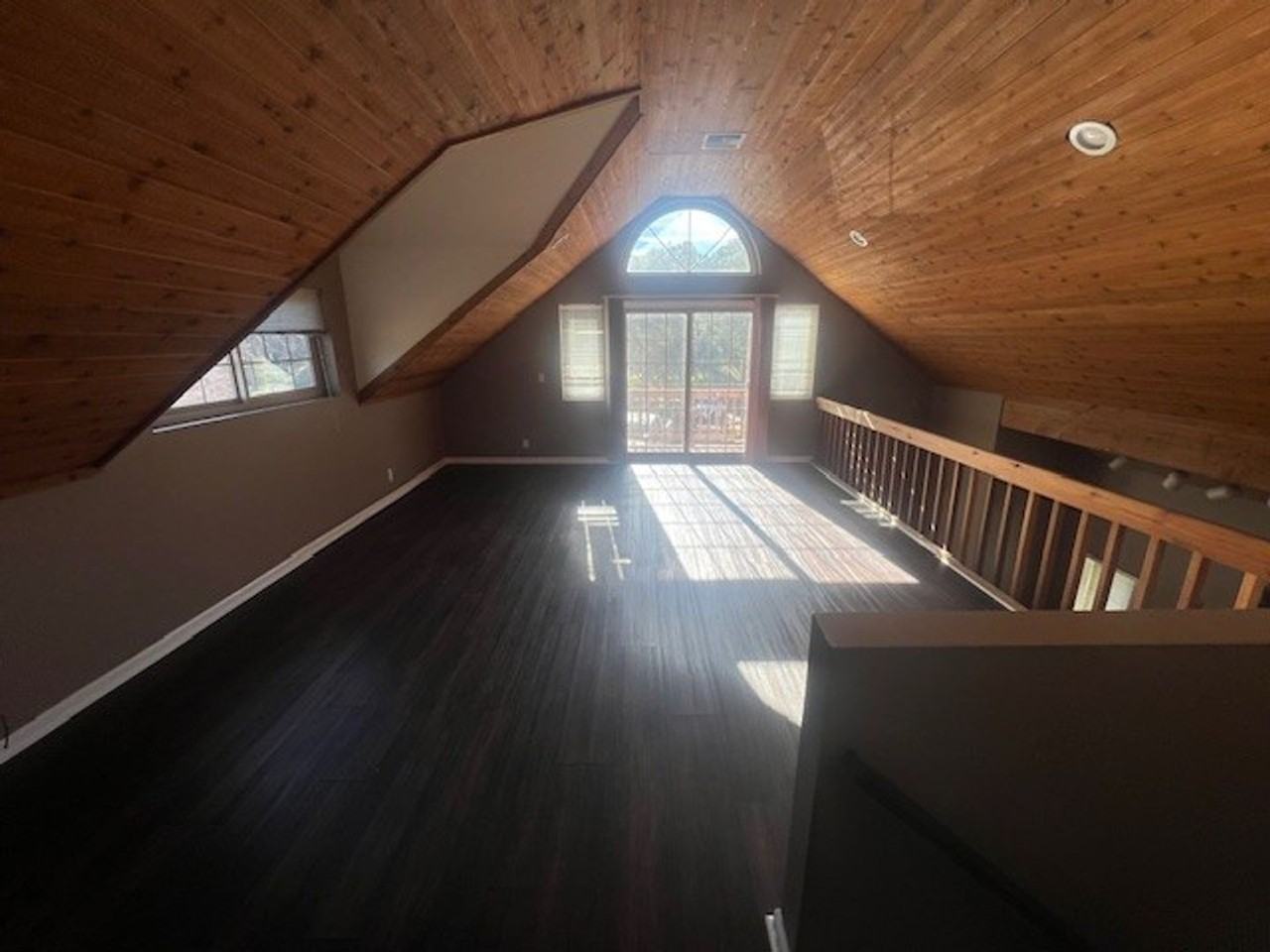 1132 Snowbird Dr - Photo 7 of 30