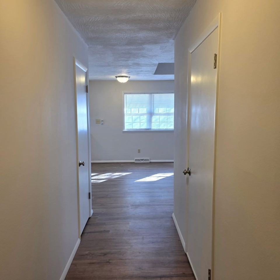 808 E Cambridge St - Photo 2 of 17