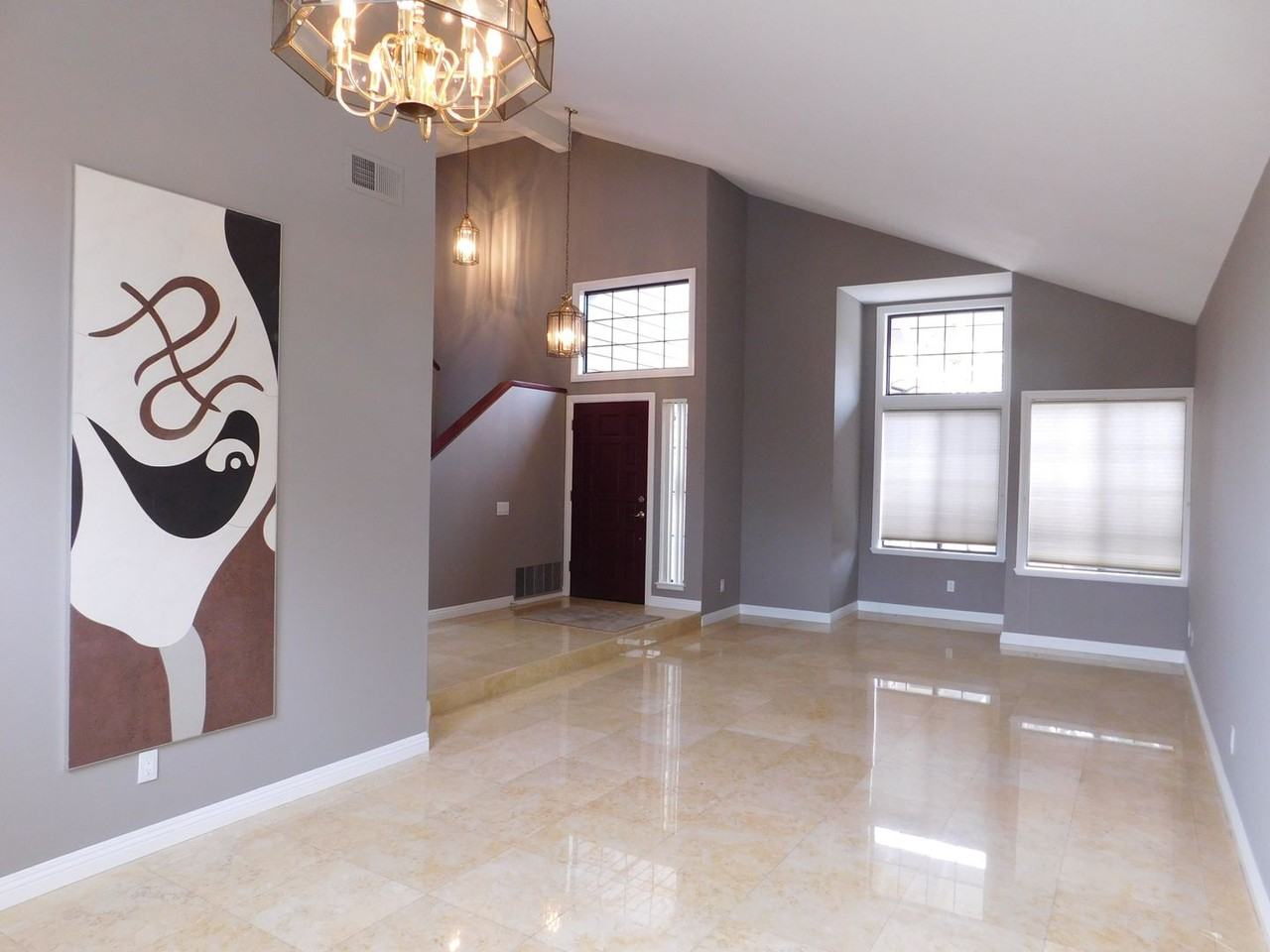 12854 Arabella St - Photo 2 of 27