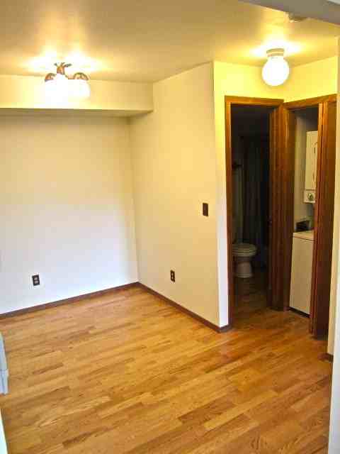 2900 Shadow Creek Dr - Photo 4 of 22