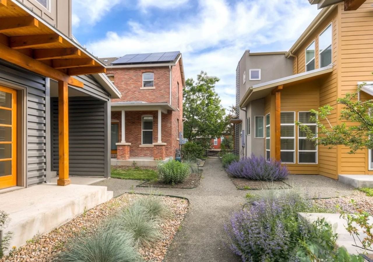 1802 Canyon Blvd - Photo 2 of 25