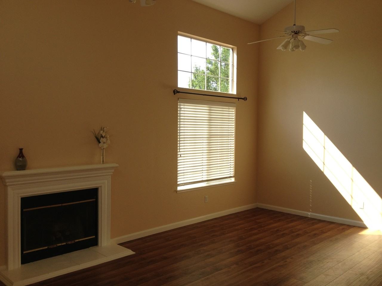 2163 Beatty Way - Photo 6 of 13