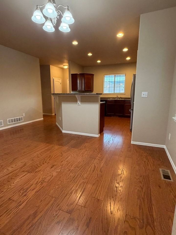 6374 Pilgrimage Rd - Photo 6 of 26