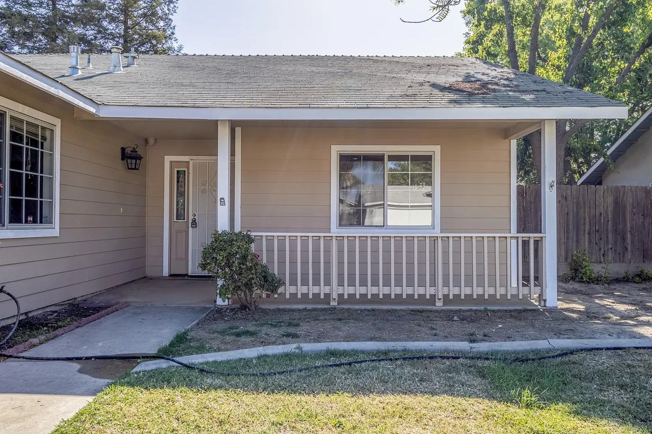 640 San Diego St - Photo 3 of 28