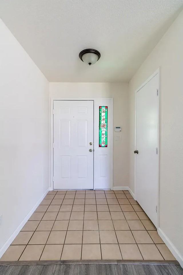 640 San Diego St - Photo 4 of 28