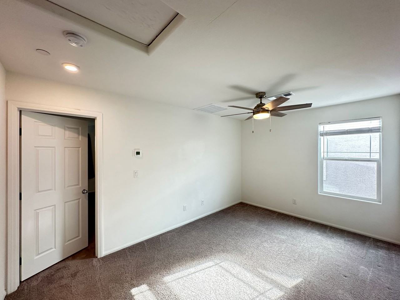 4226 Rancho Crossing St - Photo 7 of 22