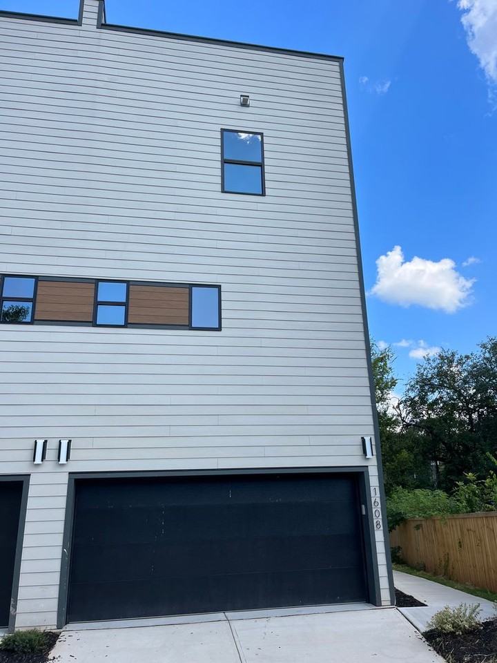 1608 Julia Maulden Pl - Photo 2 of 27