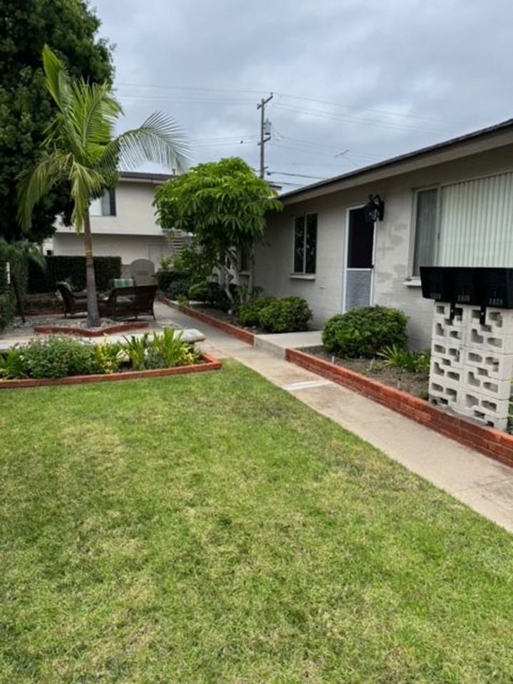 Oliver Ave | Relaxed Coastal Apartments in Pacific Beach – Easy Living Just Blocks from the Ocean! - Photo 7 of 7