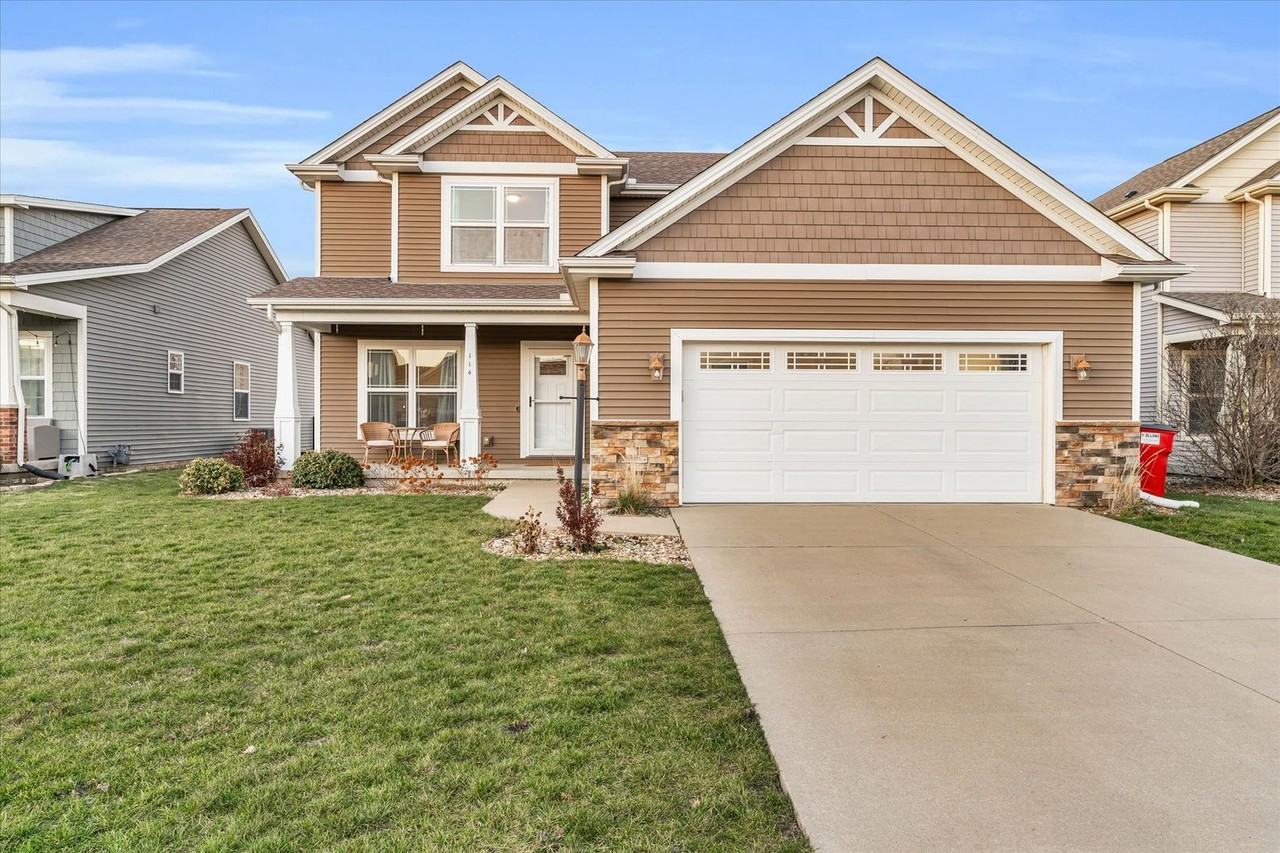 114 Blazing Star - Photo 2 of 41