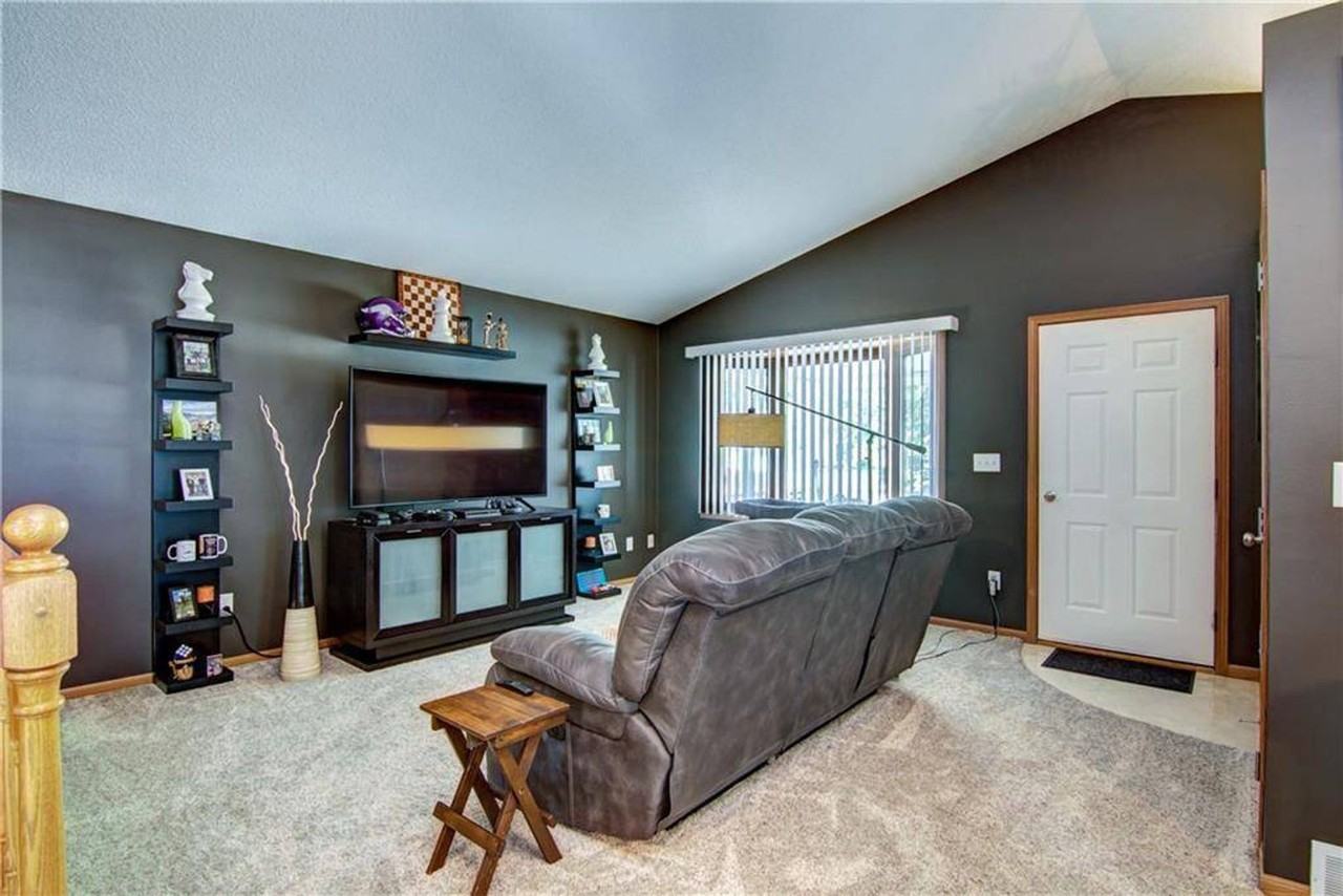 715 Hewitt St - Photo 7 of 18