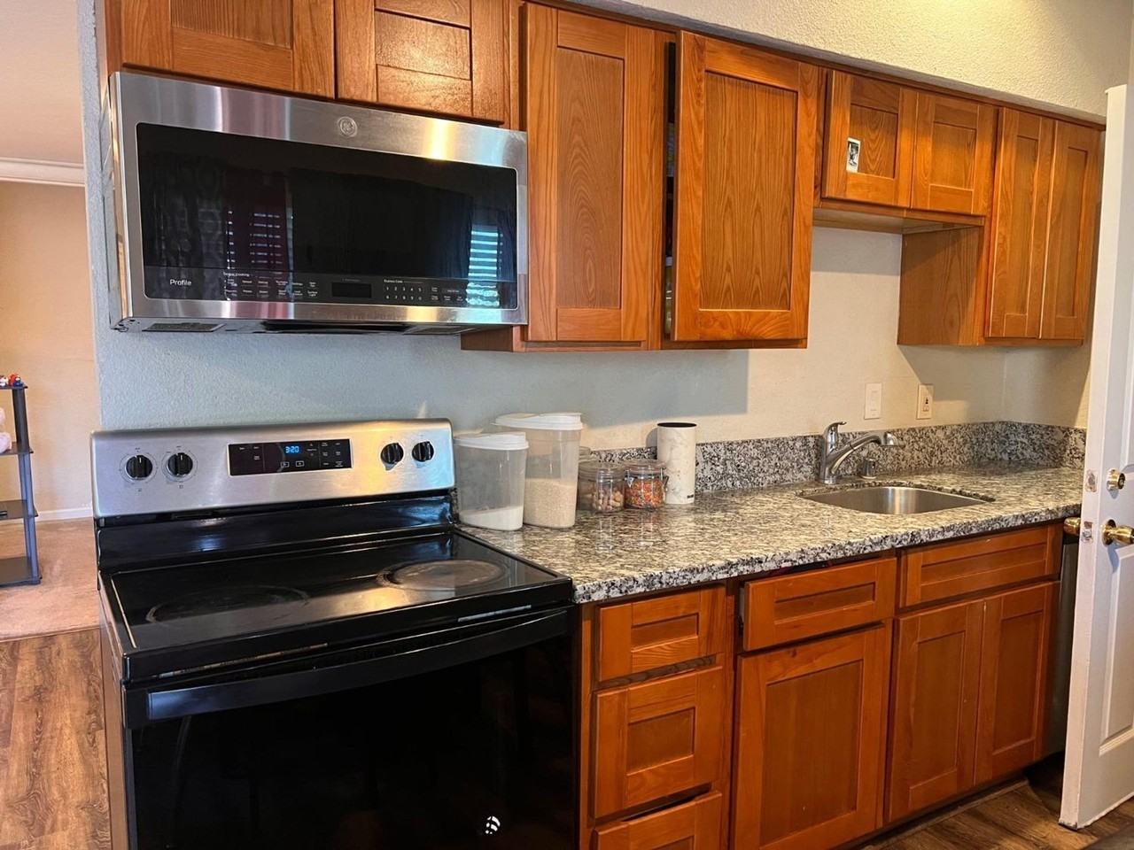 312 to 316 Maple St. - Photo 7 of 31