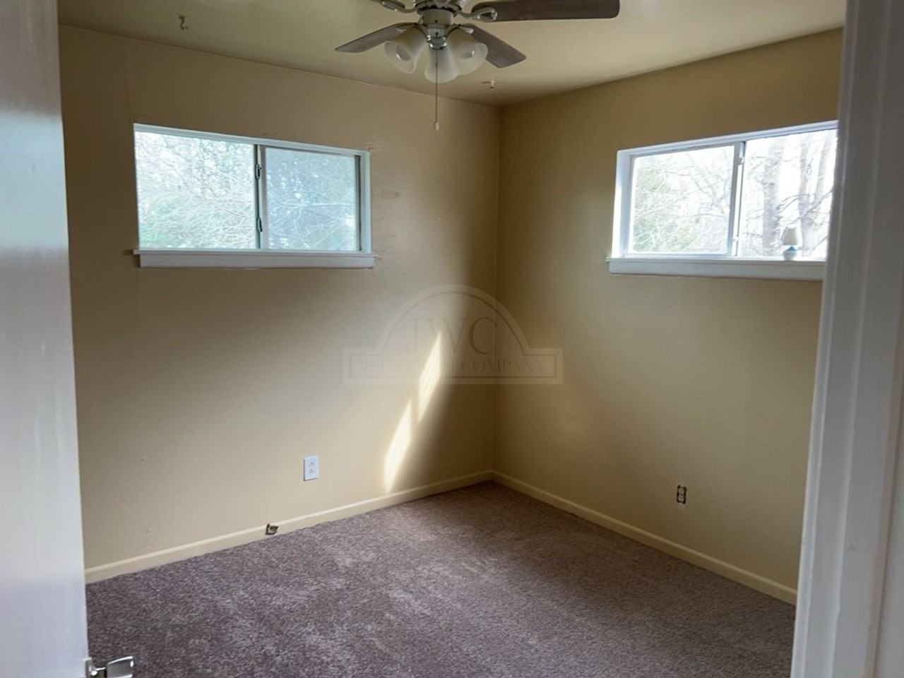 127 W Stacie Rd - Photo 3 of 4