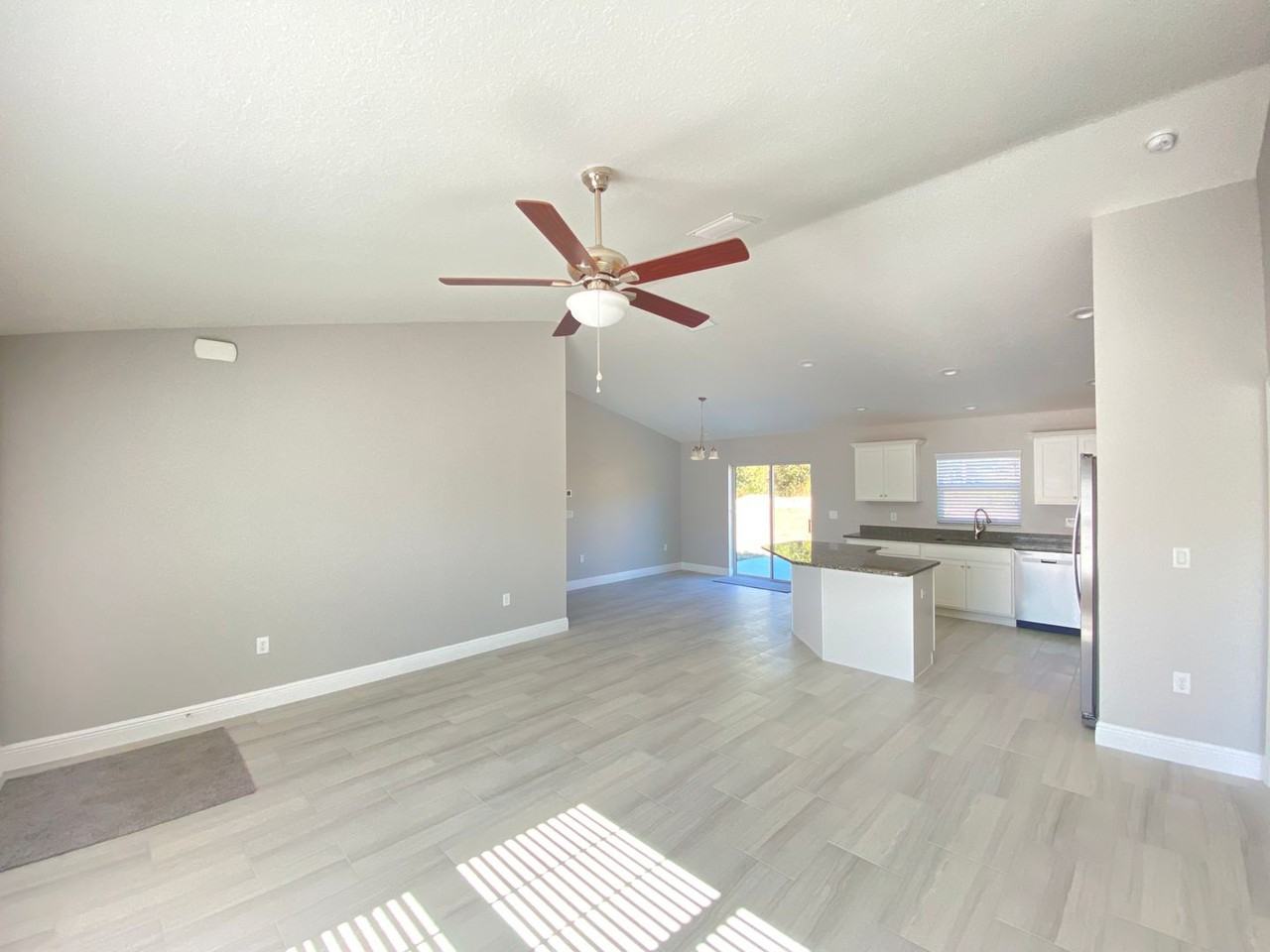 2649 Sw 152nd Ln - Photo 5 of 32