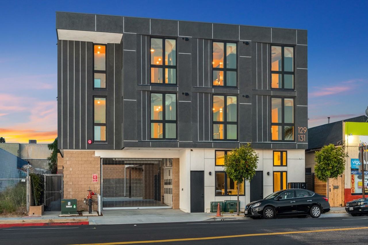 131 National City Blvd #202 - Photo 2 of 17