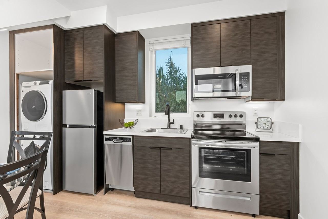 131 National City Blvd #202 - Photo 6 of 17