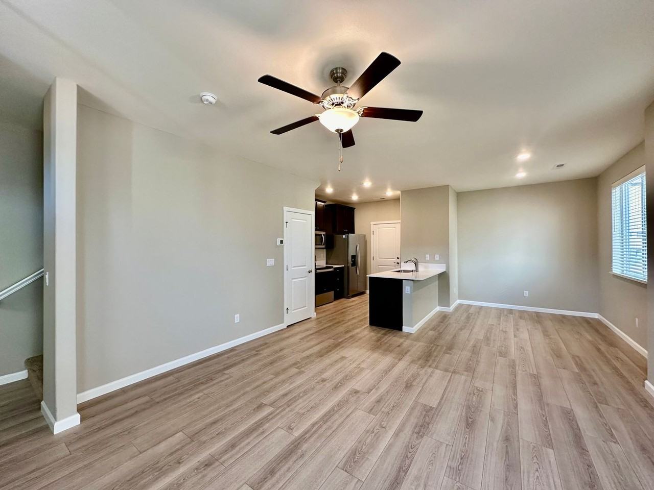 7042 Ne 155th Pl - Photo 2 of 13