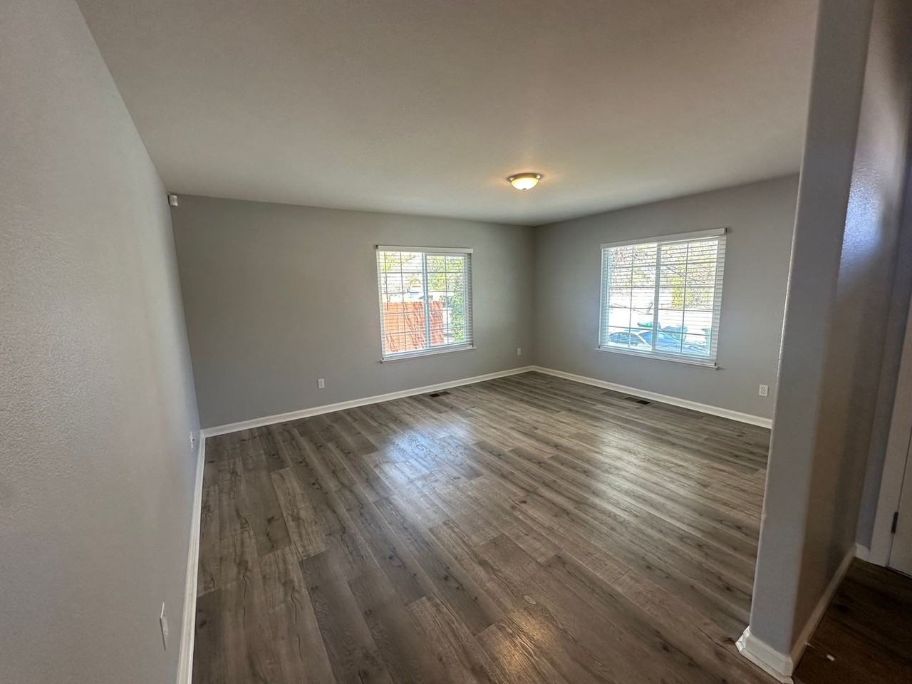 17664 Thomasville Ct - Photo 7 of 16