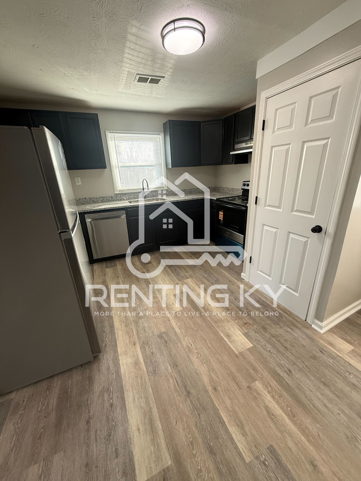 301 Morning View Rd - Photo 5 of 9