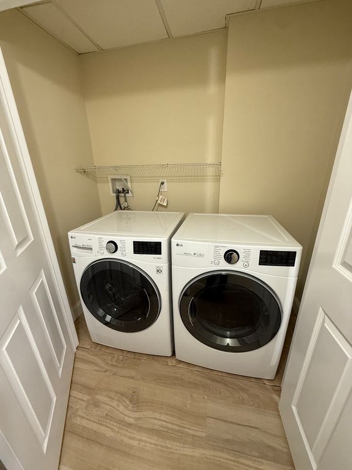 188 Saint Paul St - Photo 5 of 16