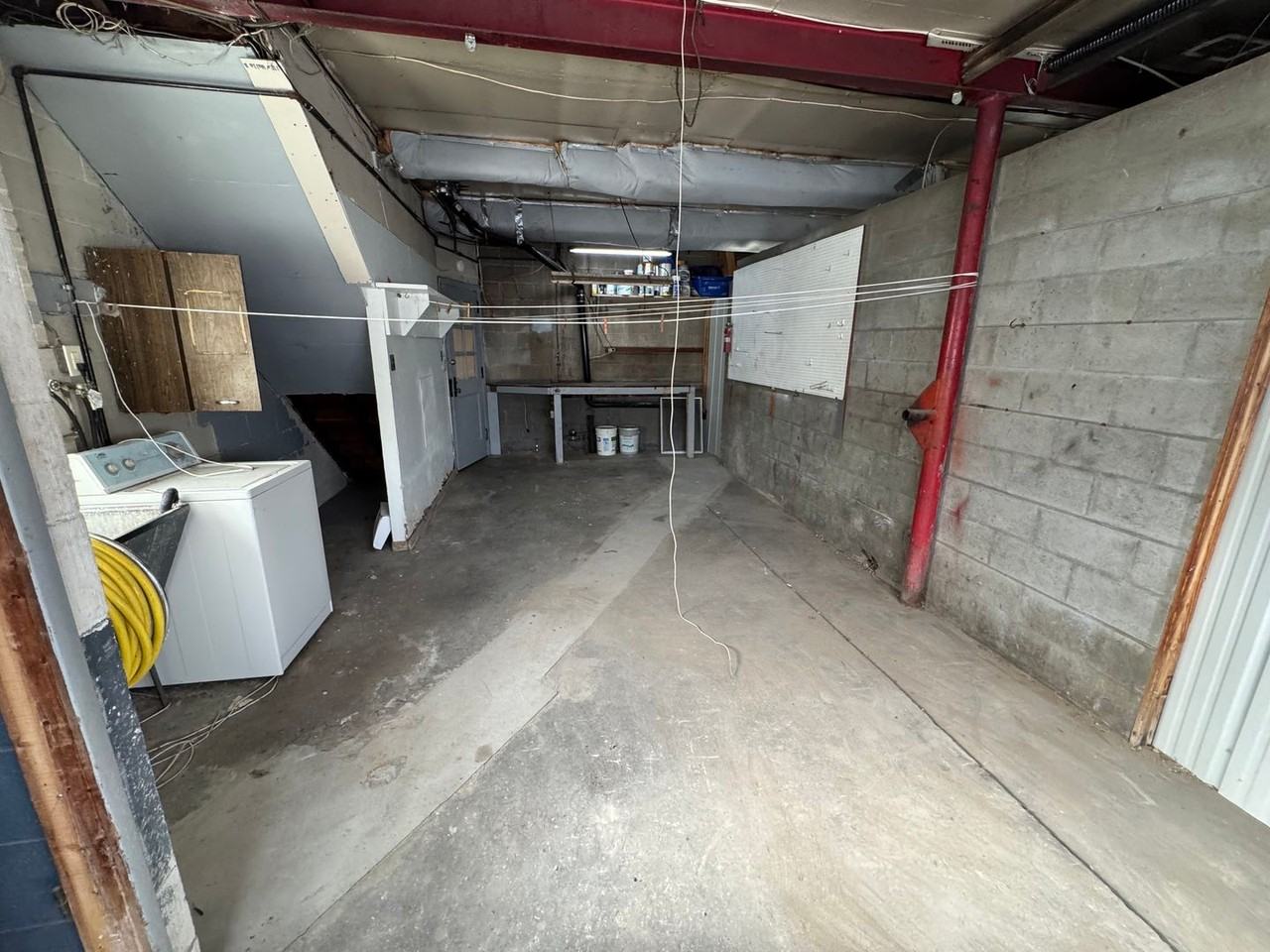 1206 Springhill Rd - Photo 5 of 50