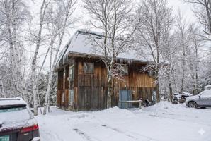 featured image of 75 Chalet Hts