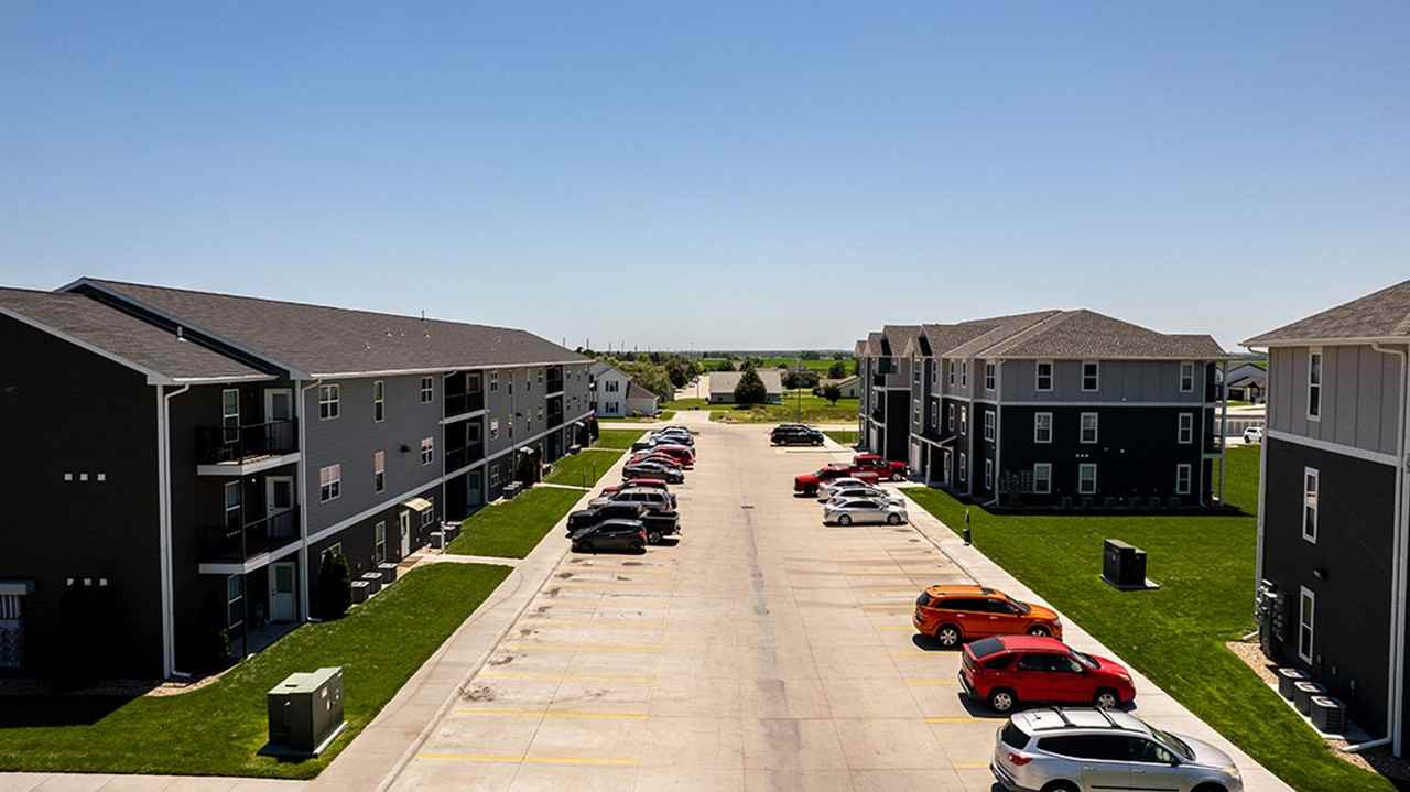 Prairie Heights Apartments - Photo 3 of 6