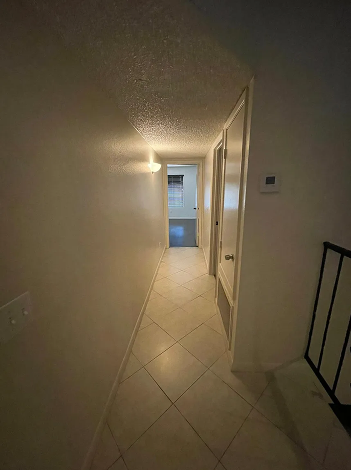 2045 S 14th Ave - Photo 3 of 33