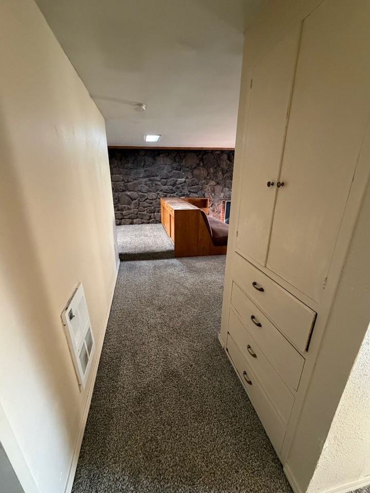 635 High St - Photo 7 of 11