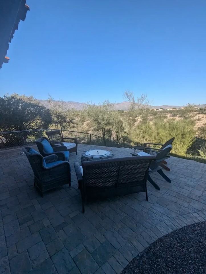 770 N Lazy J Way - Photo 2 of 17