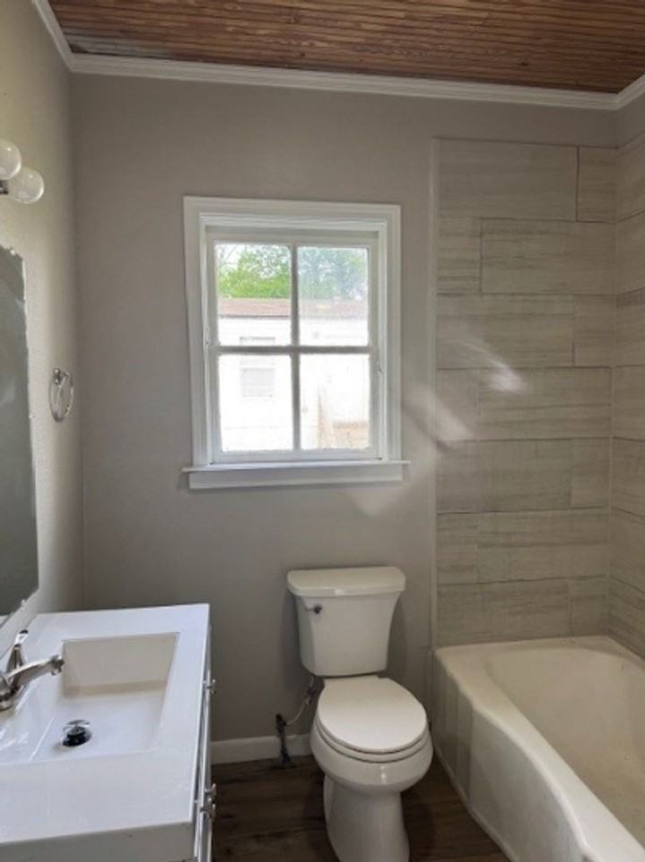 408 E Michigan St - Photo 2 of 7