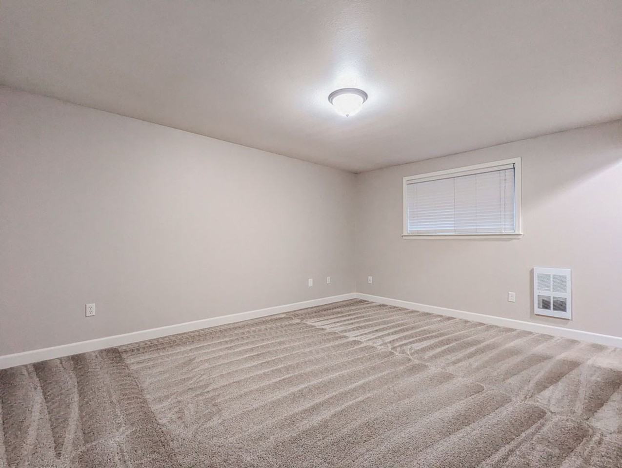 5001 173rd Pl Nw - Photo 7 of 12