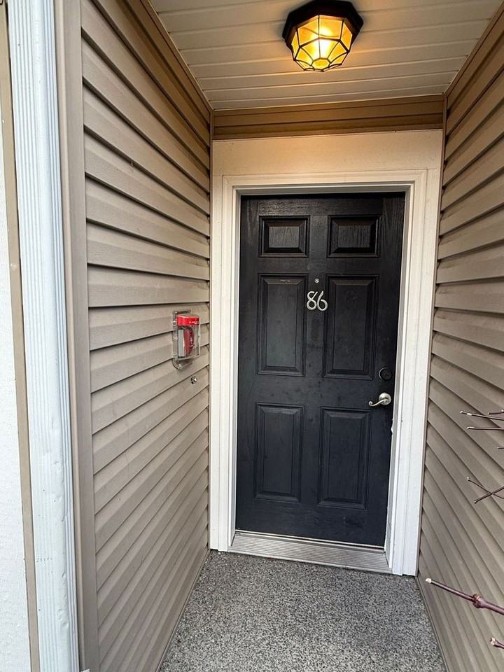 10504 140th Street Ct E - Photo 3 of 31