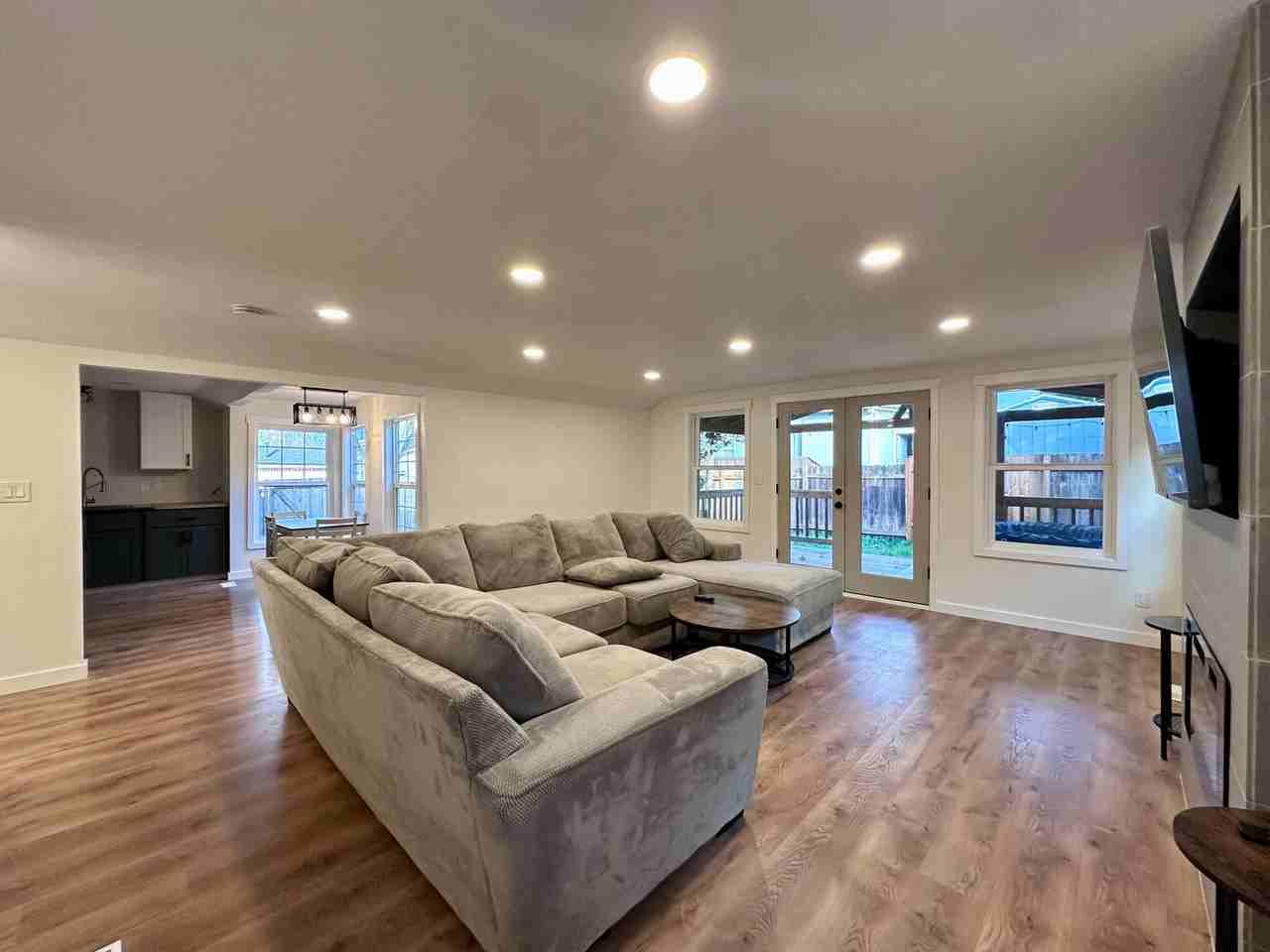 18930 Sw Wildcat Ln - Photo 7 of 37