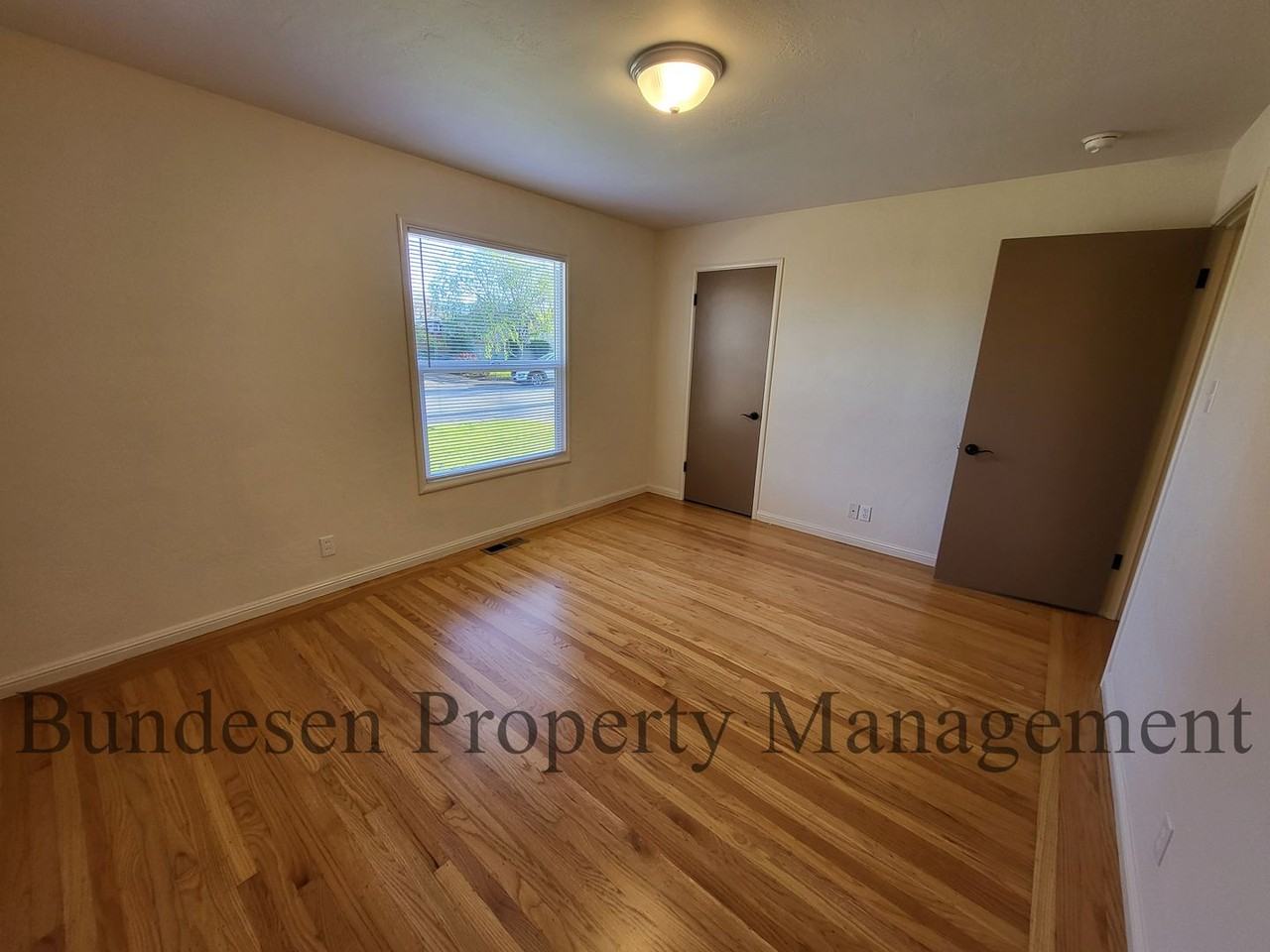 98 Wilmington Dr - Photo 7 of 11