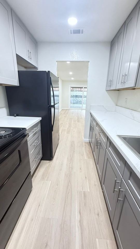 2112 Dogwood Way - Photo 3 of 18