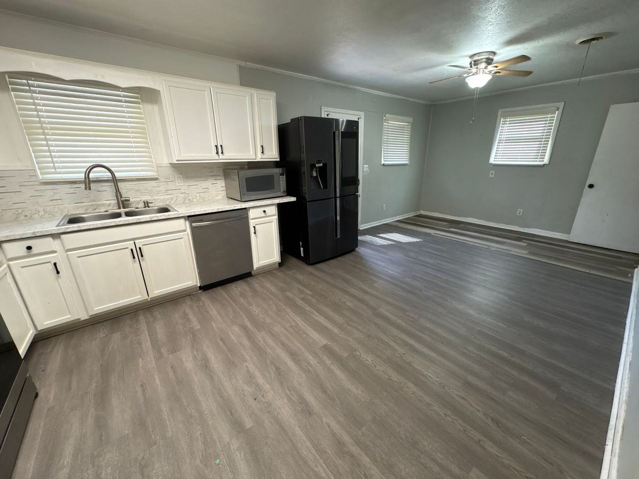 532 Dove St - Photo 5 of 14