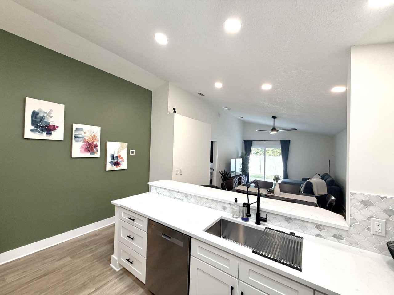 181 Cabrillo Ln - Photo 7 of 22