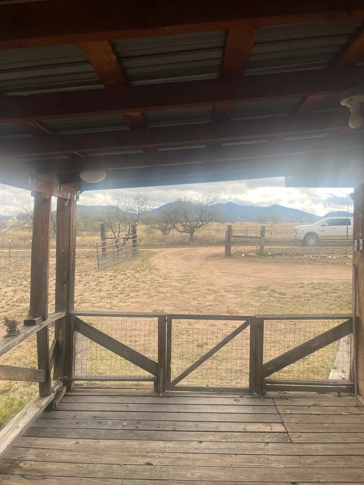 2966 W Liston Rd - Photo 3 of 29