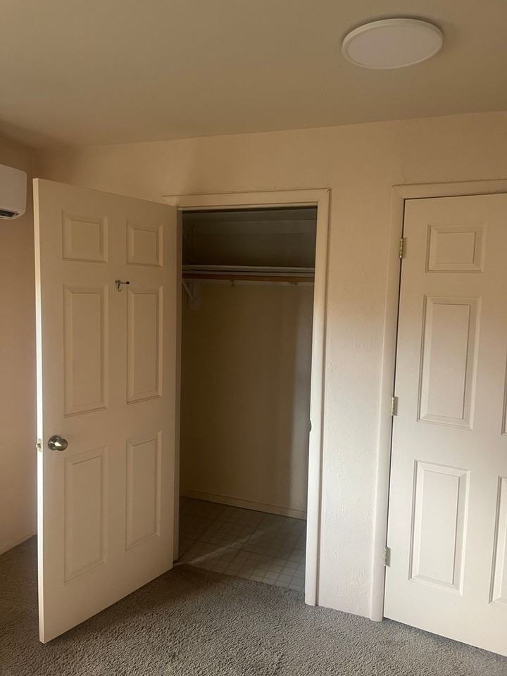 2966 W Liston Rd - Photo 7 of 29