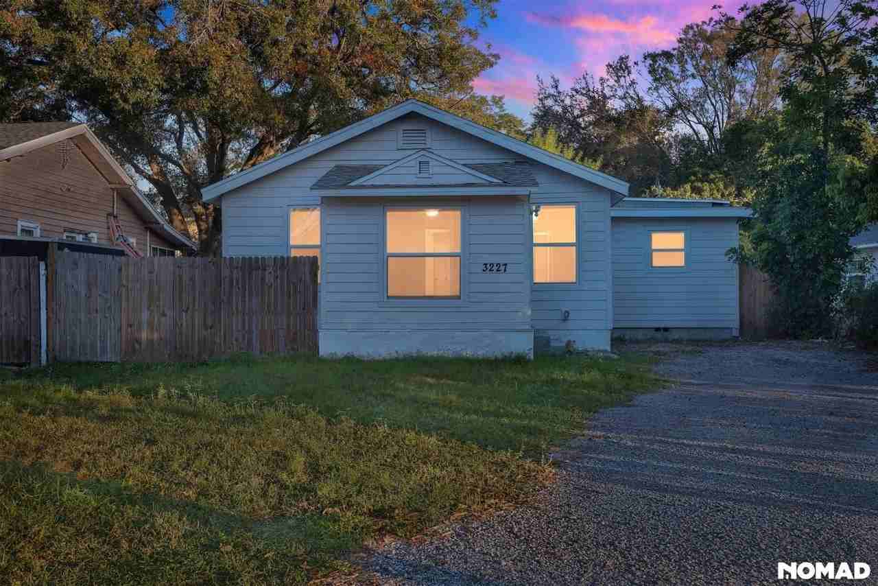 3227 70th Ave N - Photo 2 of 39