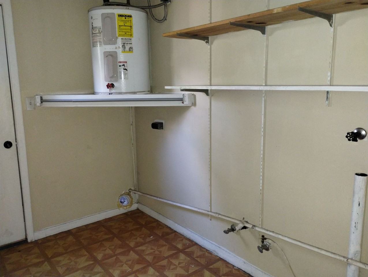 20056 Suncrest Dr - Photo 7 of 15