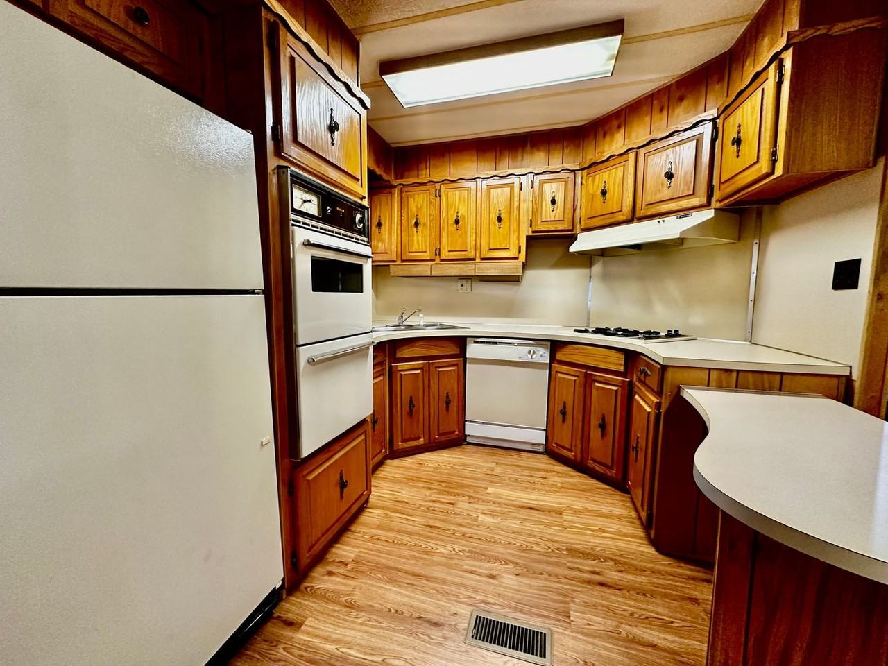 114 Box Elder Dr - Photo 6 of 17